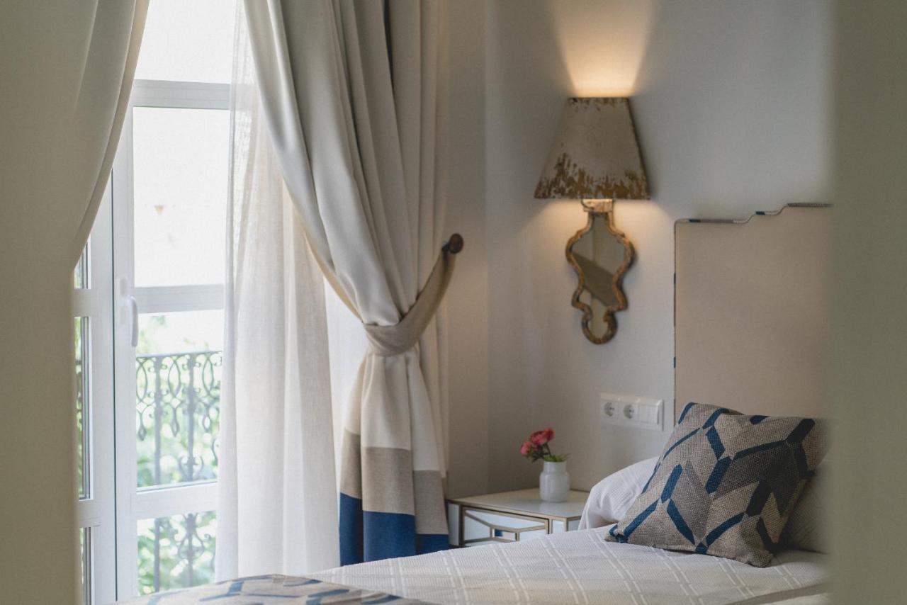 Apartamentos Abreu Suites Siviglia Esterno foto