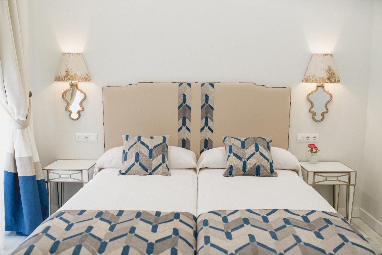 Apartamentos Abreu Suites Siviglia Esterno foto