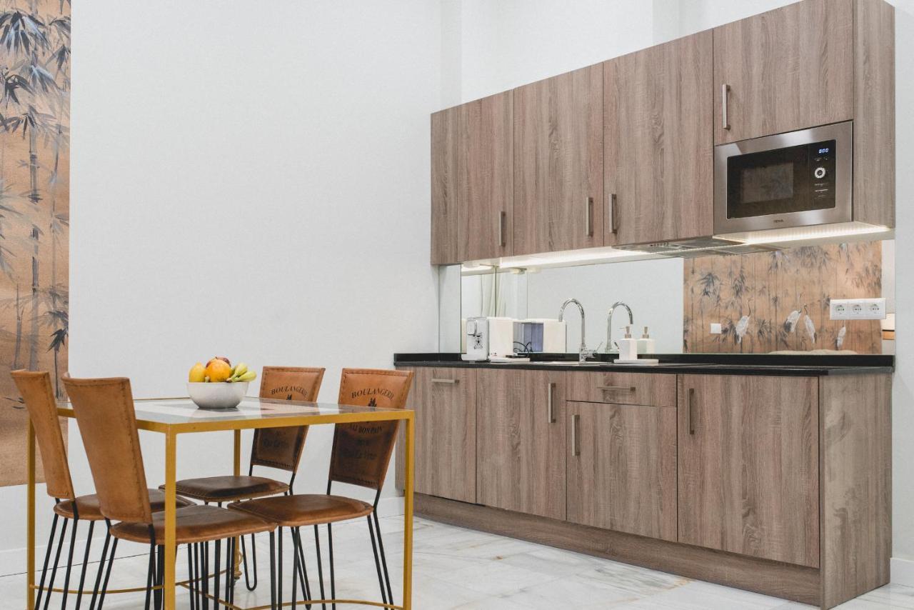 Apartamentos Abreu Suites Siviglia Esterno foto